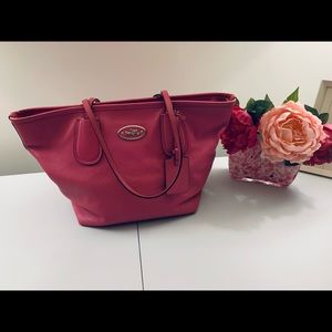 Coach shoulder strap pink tote purse